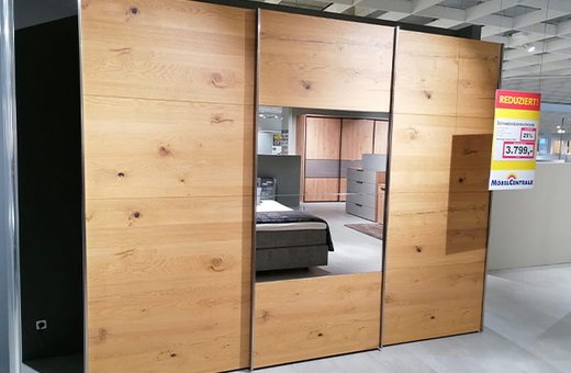 Schwebetürenschrank inkl. Zubehör • Möbel Centrale • Schongau | Penzberg