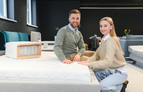 Verkäufer Schlafzimmer (m/w/d) • MöbelCentrale | Schongau & Penzberg